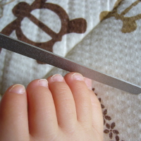 子供の足の爪